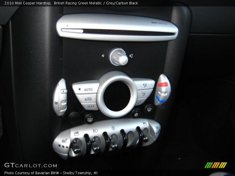 British Racing Green Metallic / Grey/Carbon Black 2010 Mini Cooper Hardtop