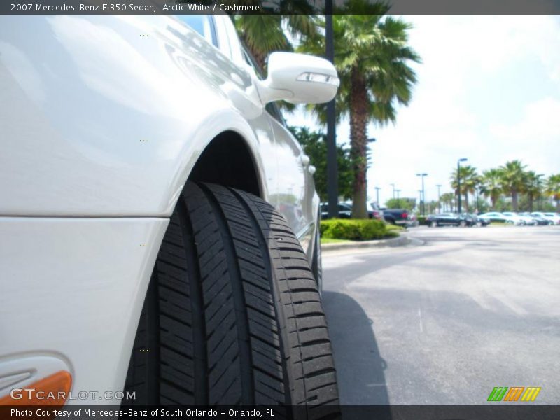 Arctic White / Cashmere 2007 Mercedes-Benz E 350 Sedan