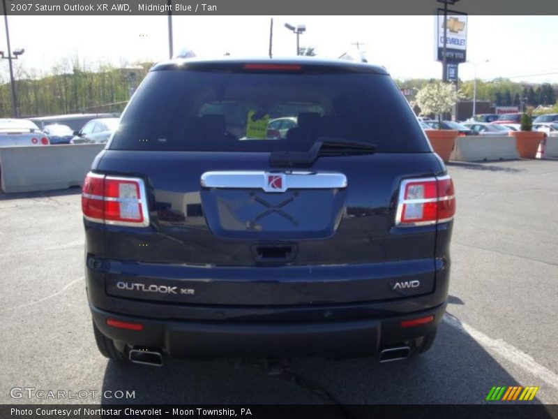 Midnight Blue / Tan 2007 Saturn Outlook XR AWD