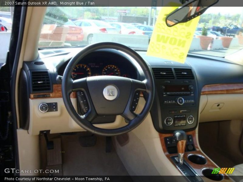 Midnight Blue / Tan 2007 Saturn Outlook XR AWD
