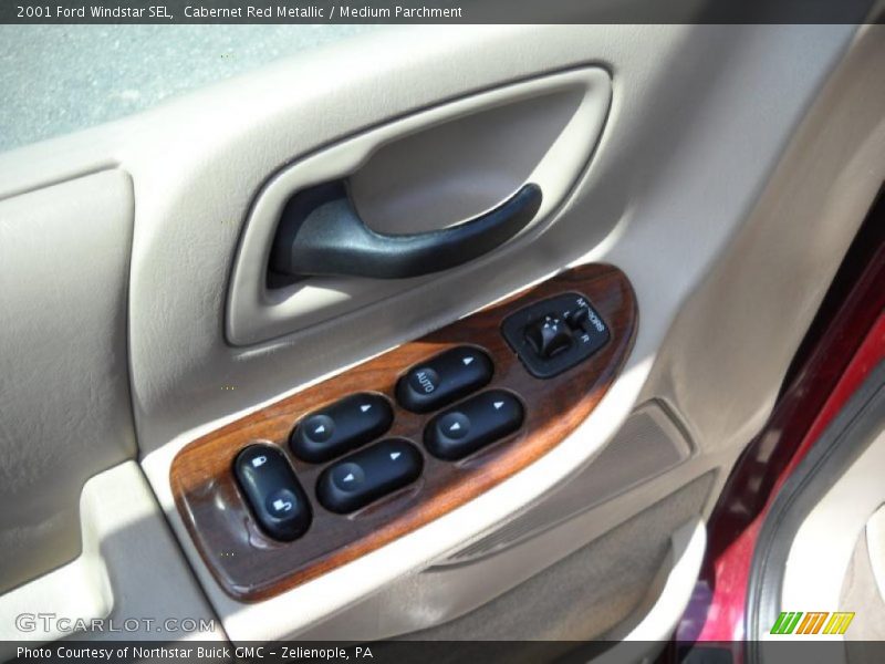 Cabernet Red Metallic / Medium Parchment 2001 Ford Windstar SEL