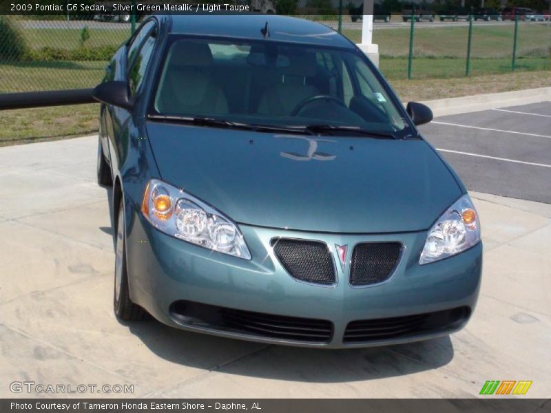 Silver Green Metallic / Light Taupe 2009 Pontiac G6 Sedan