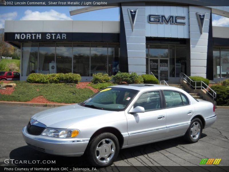 Silver Frost Metallic / Light Graphite 2002 Lincoln Continental