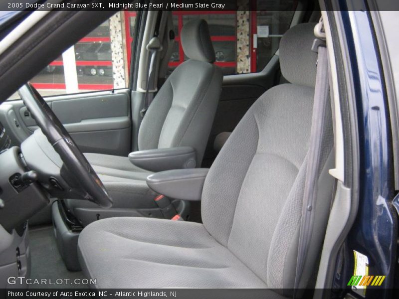 Midnight Blue Pearl / Medium Slate Gray 2005 Dodge Grand Caravan SXT