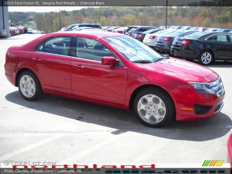 Sangria Red Metallic / Charcoal Black 2010 Ford Fusion SE