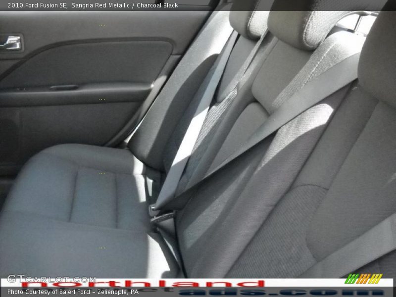 Sangria Red Metallic / Charcoal Black 2010 Ford Fusion SE