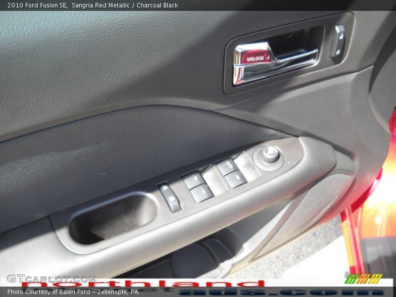 Sangria Red Metallic / Charcoal Black 2010 Ford Fusion SE