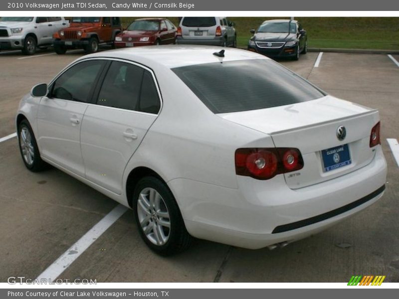 Candy White / Cornsilk Beige 2010 Volkswagen Jetta TDI Sedan
