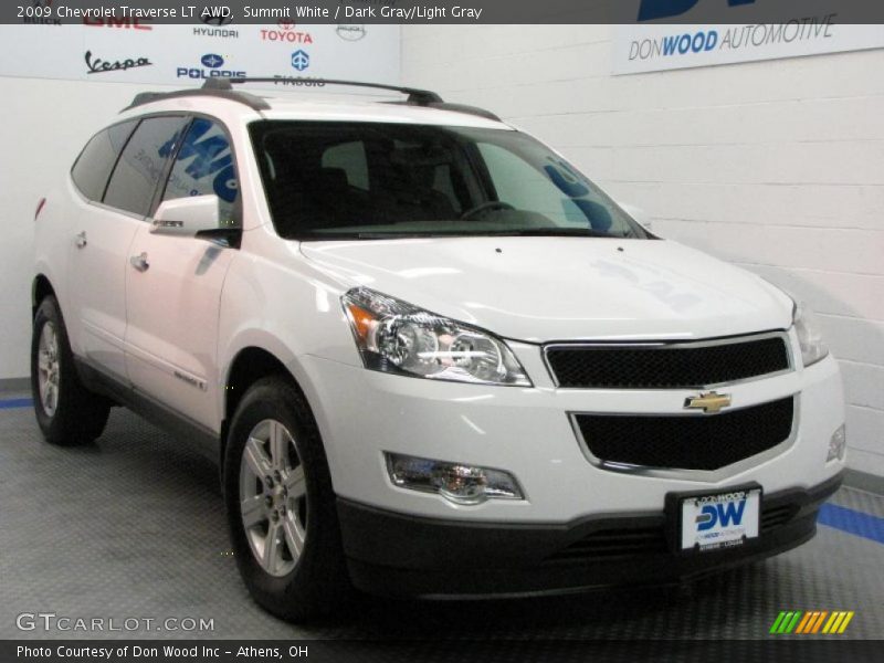 Summit White / Dark Gray/Light Gray 2009 Chevrolet Traverse LT AWD