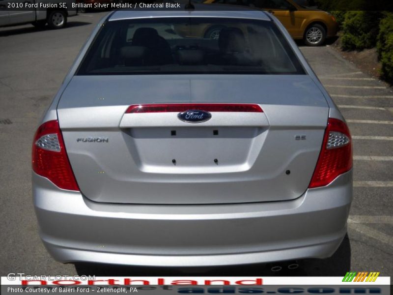 Brilliant Silver Metallic / Charcoal Black 2010 Ford Fusion SE