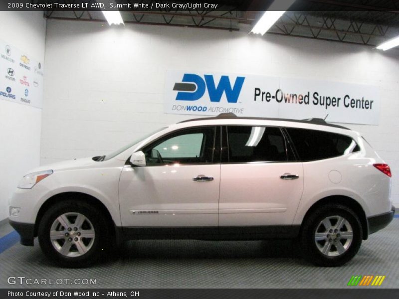 Summit White / Dark Gray/Light Gray 2009 Chevrolet Traverse LT AWD