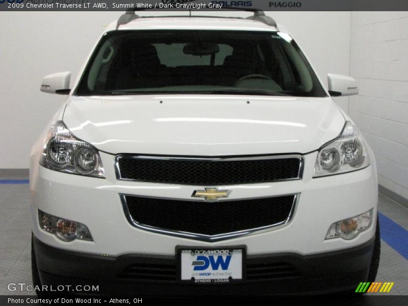 Summit White / Dark Gray/Light Gray 2009 Chevrolet Traverse LT AWD