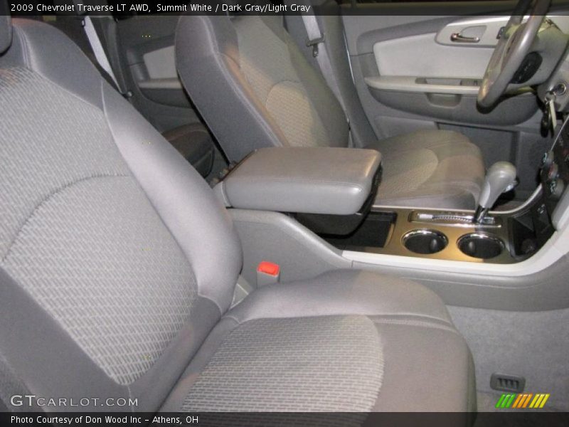 Summit White / Dark Gray/Light Gray 2009 Chevrolet Traverse LT AWD