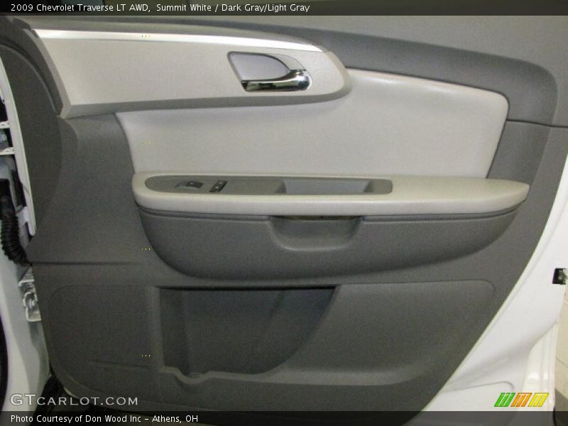Summit White / Dark Gray/Light Gray 2009 Chevrolet Traverse LT AWD