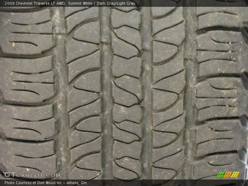 Summit White / Dark Gray/Light Gray 2009 Chevrolet Traverse LT AWD