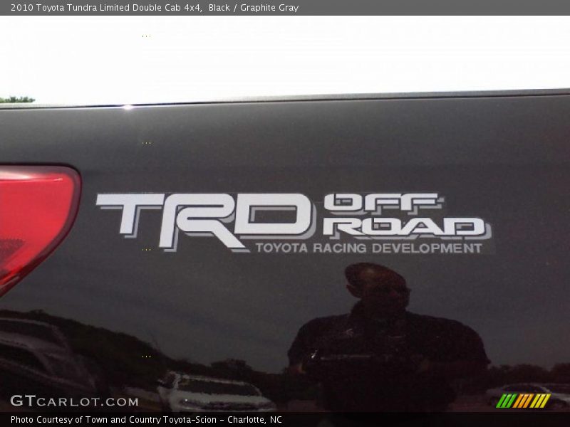 Black / Graphite Gray 2010 Toyota Tundra Limited Double Cab 4x4