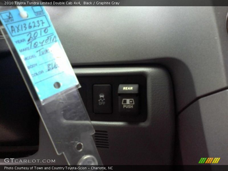 Black / Graphite Gray 2010 Toyota Tundra Limited Double Cab 4x4