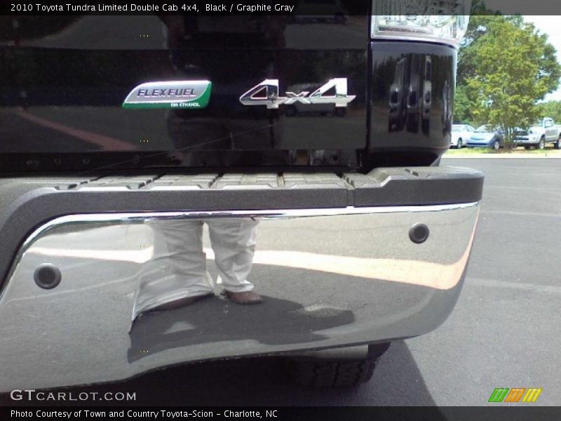 Black / Graphite Gray 2010 Toyota Tundra Limited Double Cab 4x4
