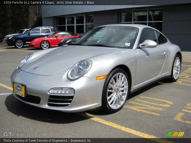 Arctic Silver Metallic / Black 2009 Porsche 911 Carrera 4 Coupe