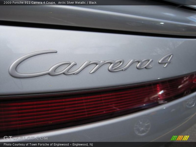 Arctic Silver Metallic / Black 2009 Porsche 911 Carrera 4 Coupe