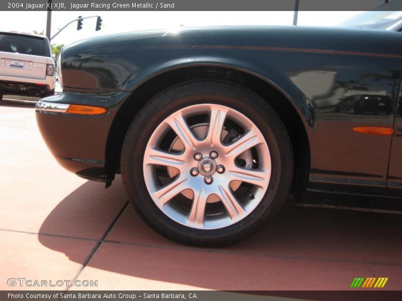 Jaguar Racing Green Metallic / Sand 2004 Jaguar XJ XJ8
