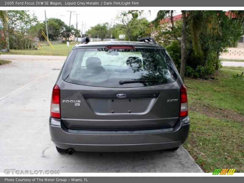 Liquid Grey Metallic / Dark Flint/Light Flint 2005 Ford Focus ZXW SE Wagon