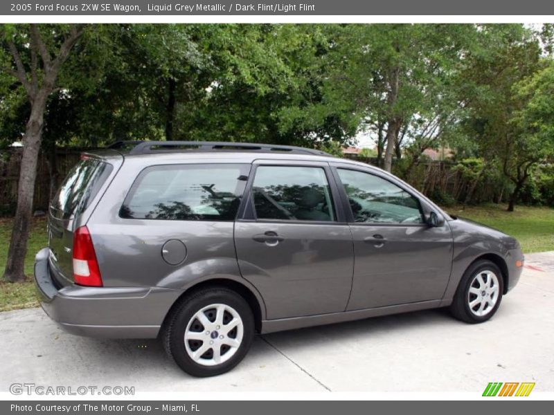 Liquid Grey Metallic / Dark Flint/Light Flint 2005 Ford Focus ZXW SE Wagon