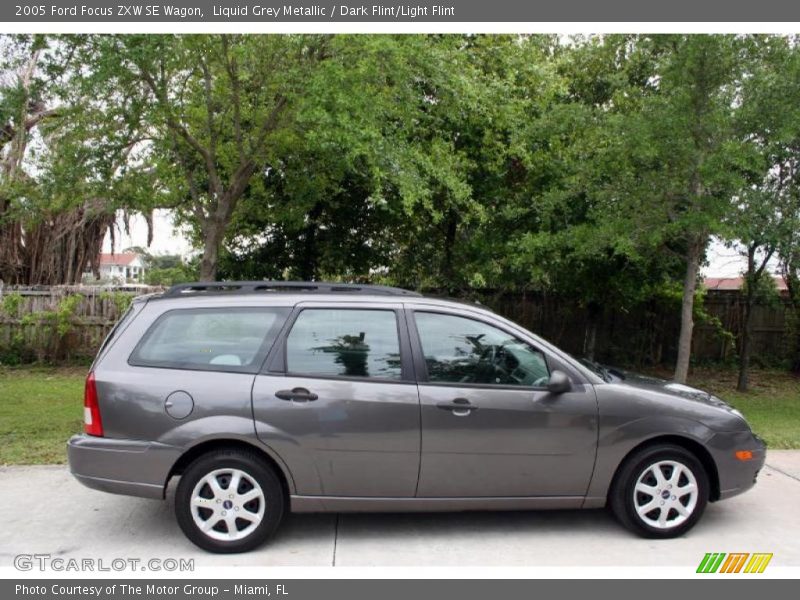 Liquid Grey Metallic / Dark Flint/Light Flint 2005 Ford Focus ZXW SE Wagon