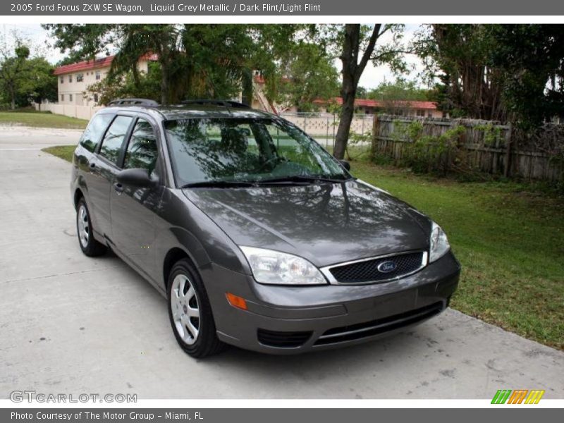 Liquid Grey Metallic / Dark Flint/Light Flint 2005 Ford Focus ZXW SE Wagon
