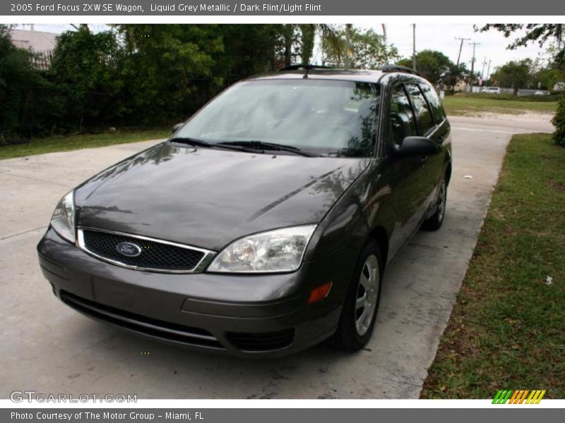 Liquid Grey Metallic / Dark Flint/Light Flint 2005 Ford Focus ZXW SE Wagon