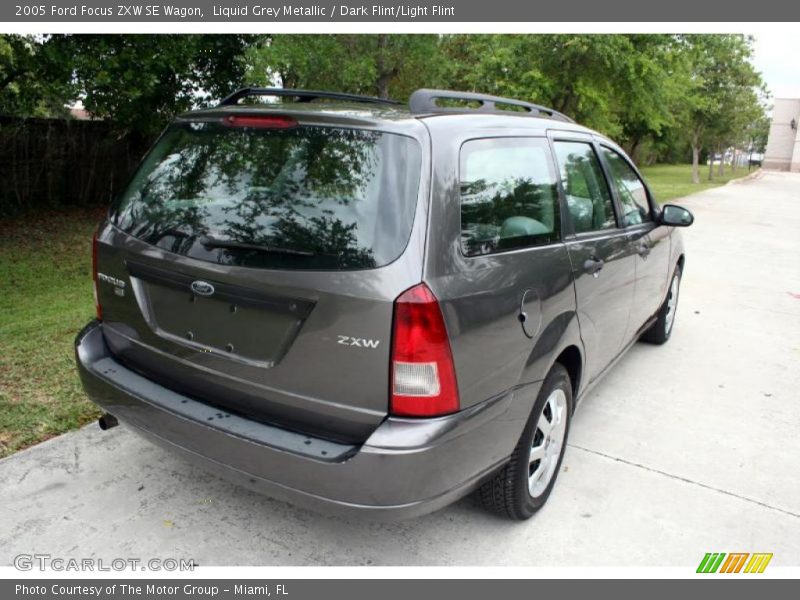 Liquid Grey Metallic / Dark Flint/Light Flint 2005 Ford Focus ZXW SE Wagon