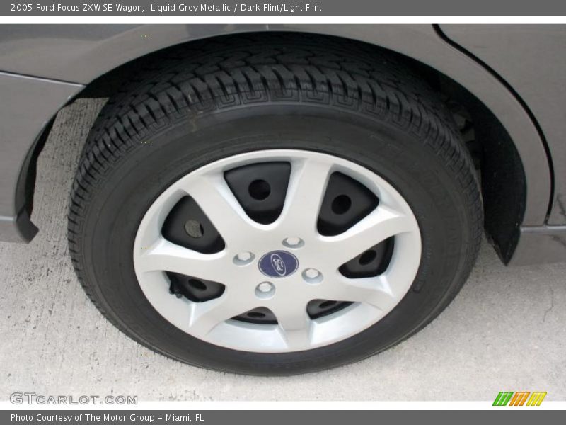 Liquid Grey Metallic / Dark Flint/Light Flint 2005 Ford Focus ZXW SE Wagon