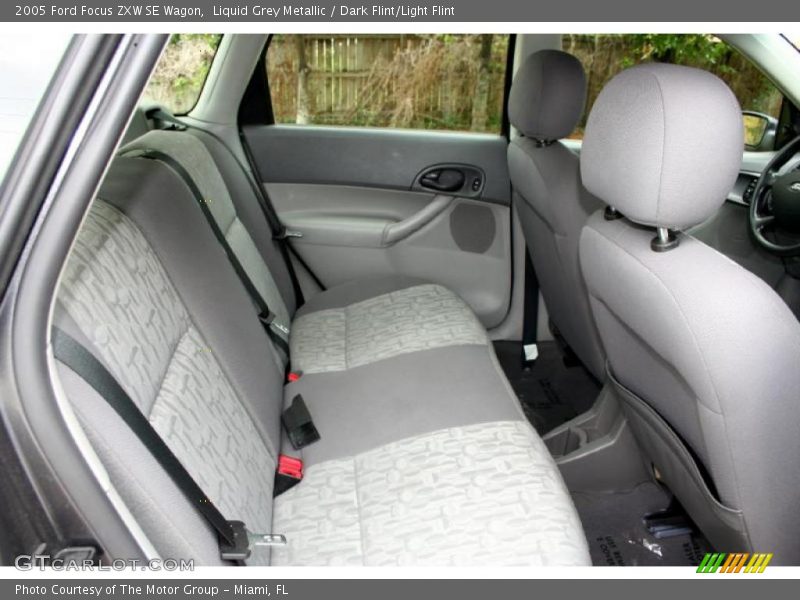 Liquid Grey Metallic / Dark Flint/Light Flint 2005 Ford Focus ZXW SE Wagon