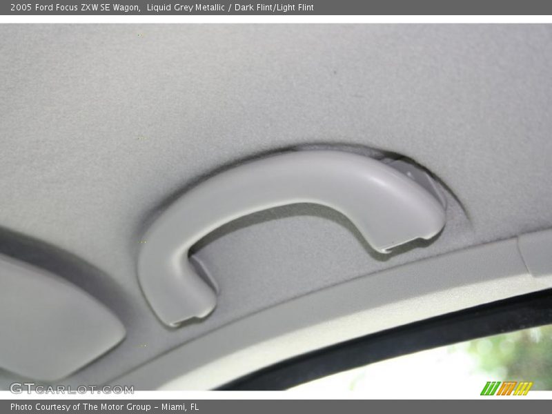 Liquid Grey Metallic / Dark Flint/Light Flint 2005 Ford Focus ZXW SE Wagon