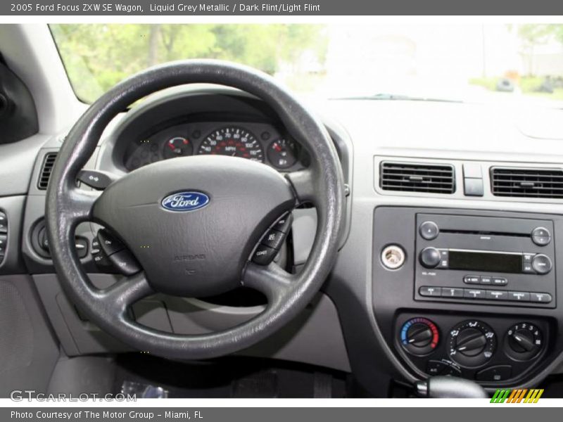 Liquid Grey Metallic / Dark Flint/Light Flint 2005 Ford Focus ZXW SE Wagon
