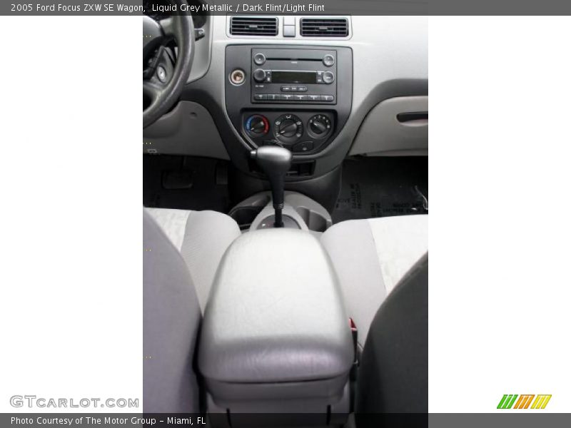 Liquid Grey Metallic / Dark Flint/Light Flint 2005 Ford Focus ZXW SE Wagon