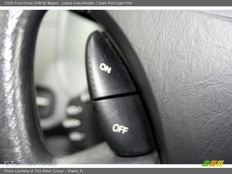 Liquid Grey Metallic / Dark Flint/Light Flint 2005 Ford Focus ZXW SE Wagon