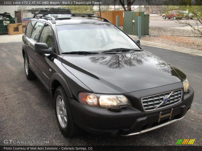 Black / Taupe/Light Taupe 2002 Volvo V70 2.4T XC AWD Wagon
