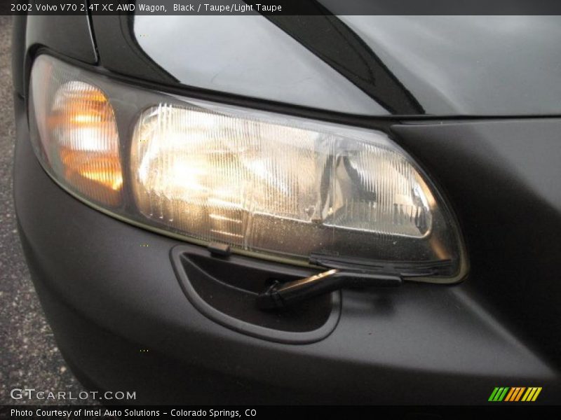 Black / Taupe/Light Taupe 2002 Volvo V70 2.4T XC AWD Wagon
