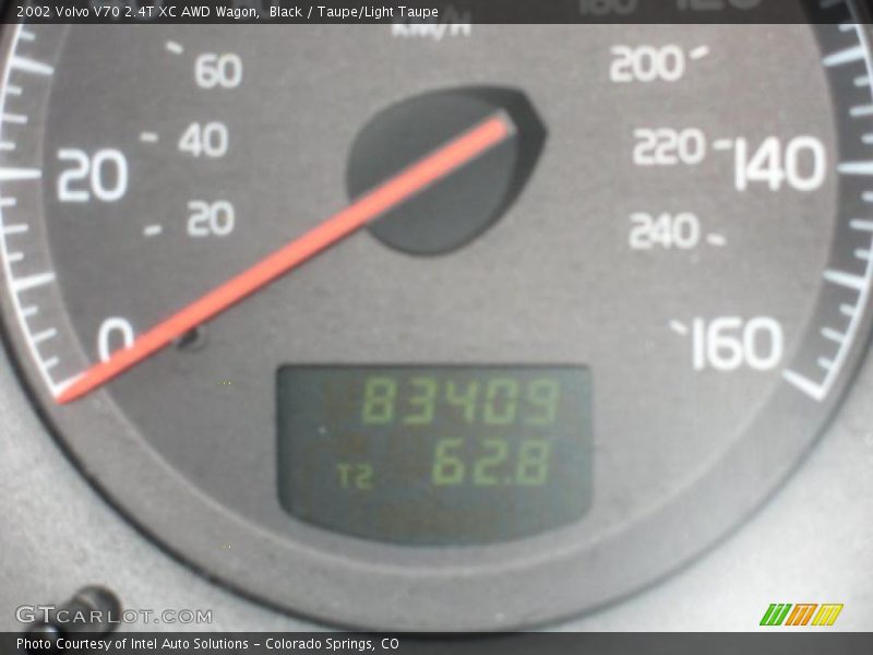 Black / Taupe/Light Taupe 2002 Volvo V70 2.4T XC AWD Wagon