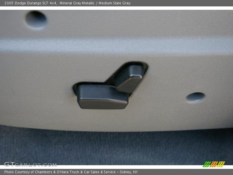 Mineral Gray Metallic / Medium Slate Gray 2005 Dodge Durango SLT 4x4