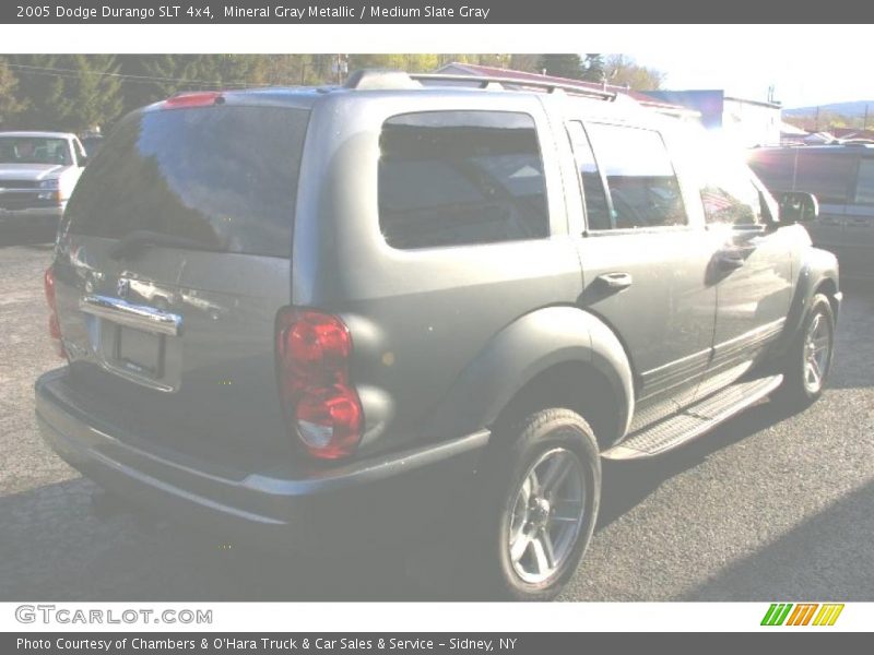 Mineral Gray Metallic / Medium Slate Gray 2005 Dodge Durango SLT 4x4
