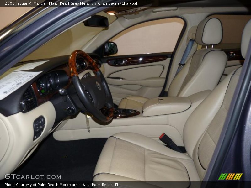 Pearl Grey Metallic / Champagne/Charcoal 2008 Jaguar XJ Vanden Plas