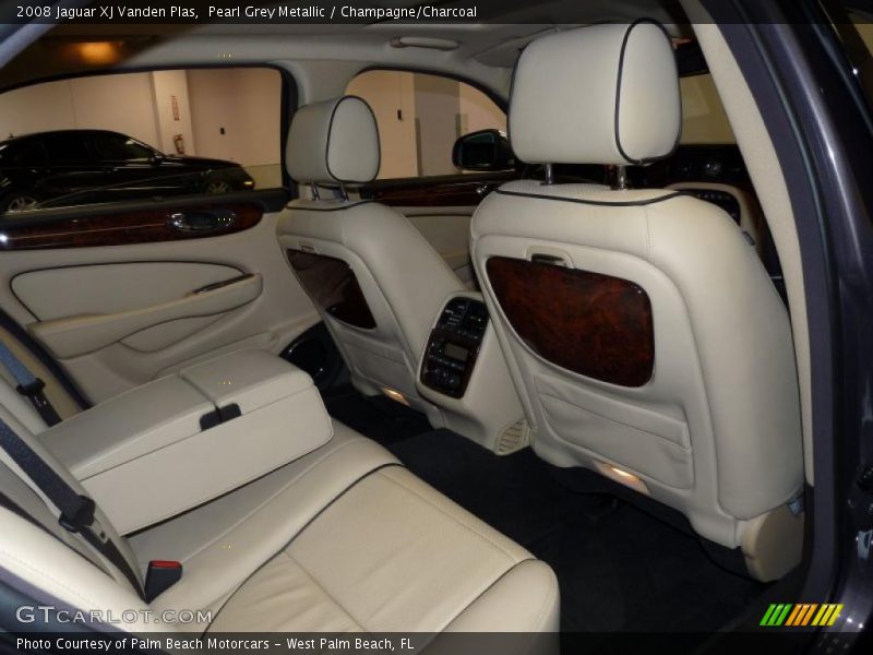 Pearl Grey Metallic / Champagne/Charcoal 2008 Jaguar XJ Vanden Plas