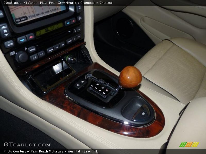Pearl Grey Metallic / Champagne/Charcoal 2008 Jaguar XJ Vanden Plas