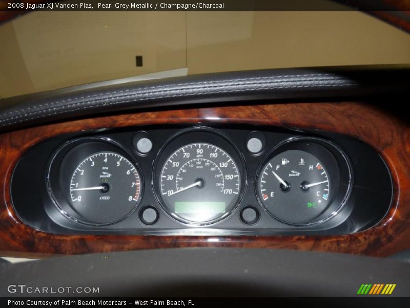 Pearl Grey Metallic / Champagne/Charcoal 2008 Jaguar XJ Vanden Plas