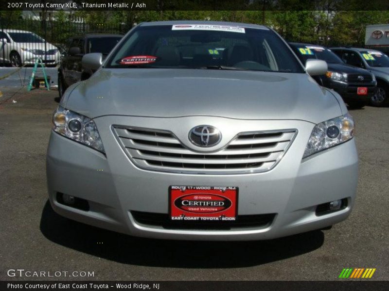 Titanium Metallic / Ash 2007 Toyota Camry XLE