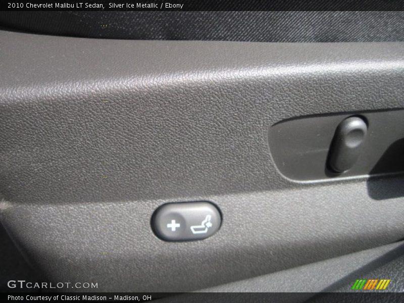 Silver Ice Metallic / Ebony 2010 Chevrolet Malibu LT Sedan