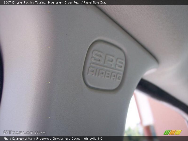 Magnesium Green Pearl / Pastel Slate Gray 2007 Chrysler Pacifica Touring