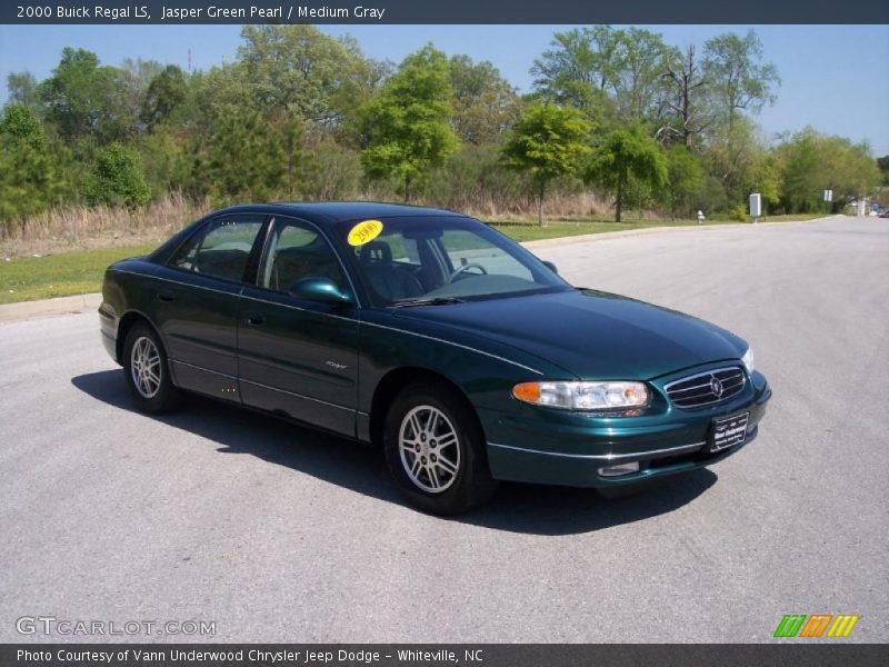 Jasper Green Pearl / Medium Gray 2000 Buick Regal LS